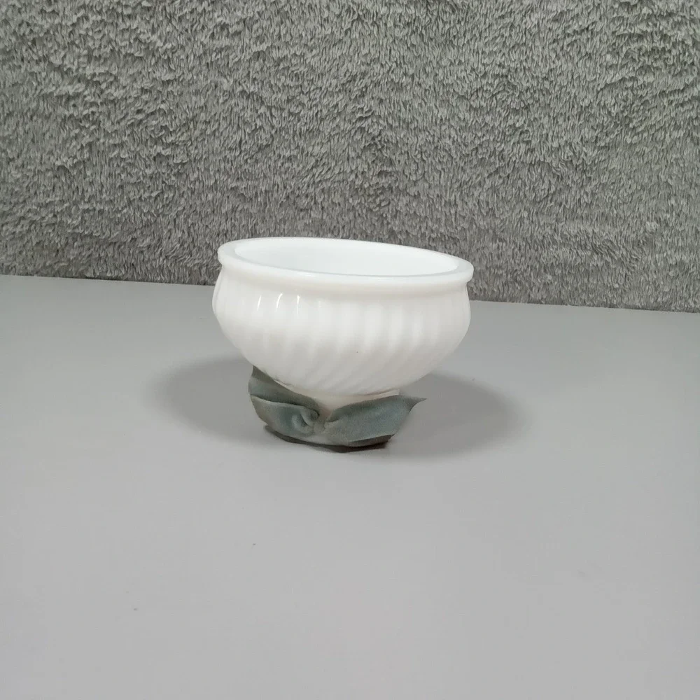 Vintage White‎ Milk Glass Swirl Ribbed Small Bowl with Green Velvet Bow Accent